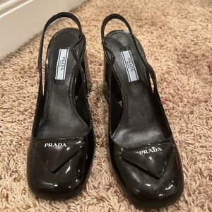 Prada Vernice Logo Slingback Pump